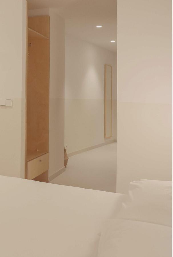 Hotel La Fonda B&B タラソナ エクステリア 写真